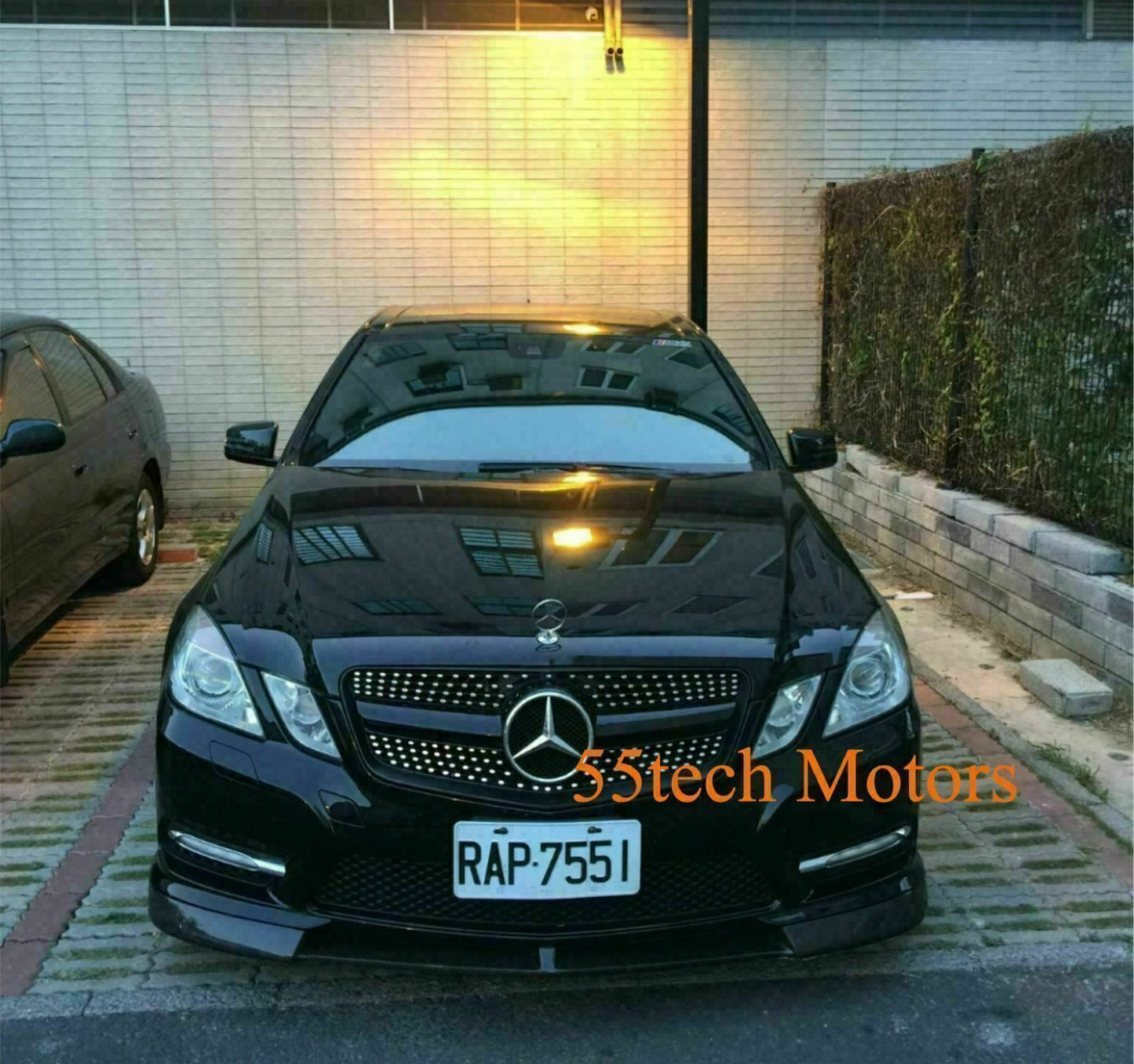 W212 Mercedes E Class E350 E550 Diamond Grill grille Illuminated LED Star emblem - 55tech Motors