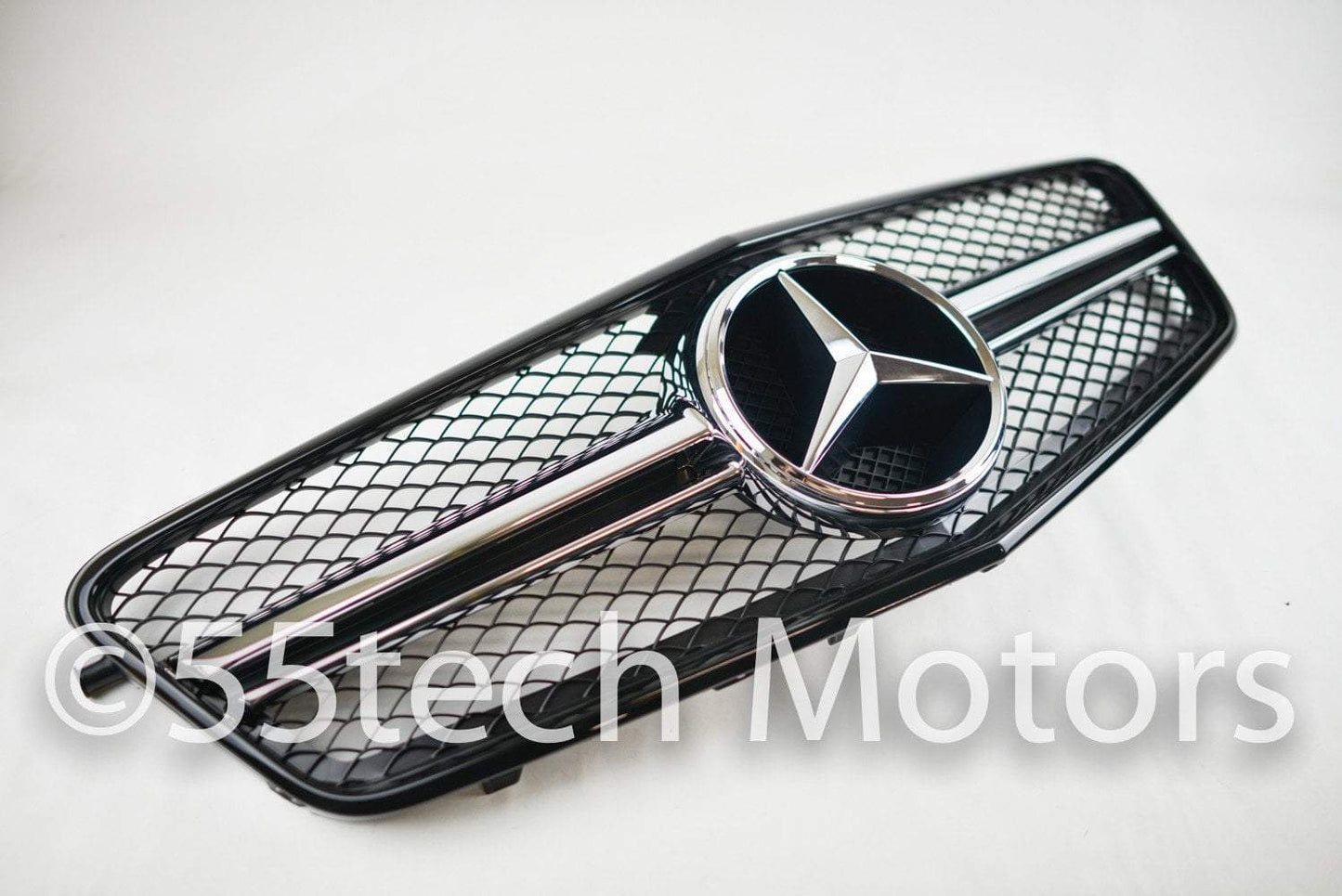 Mercedes Benz W212 E-Class 1 Fin Style Grille - 55tech Motors