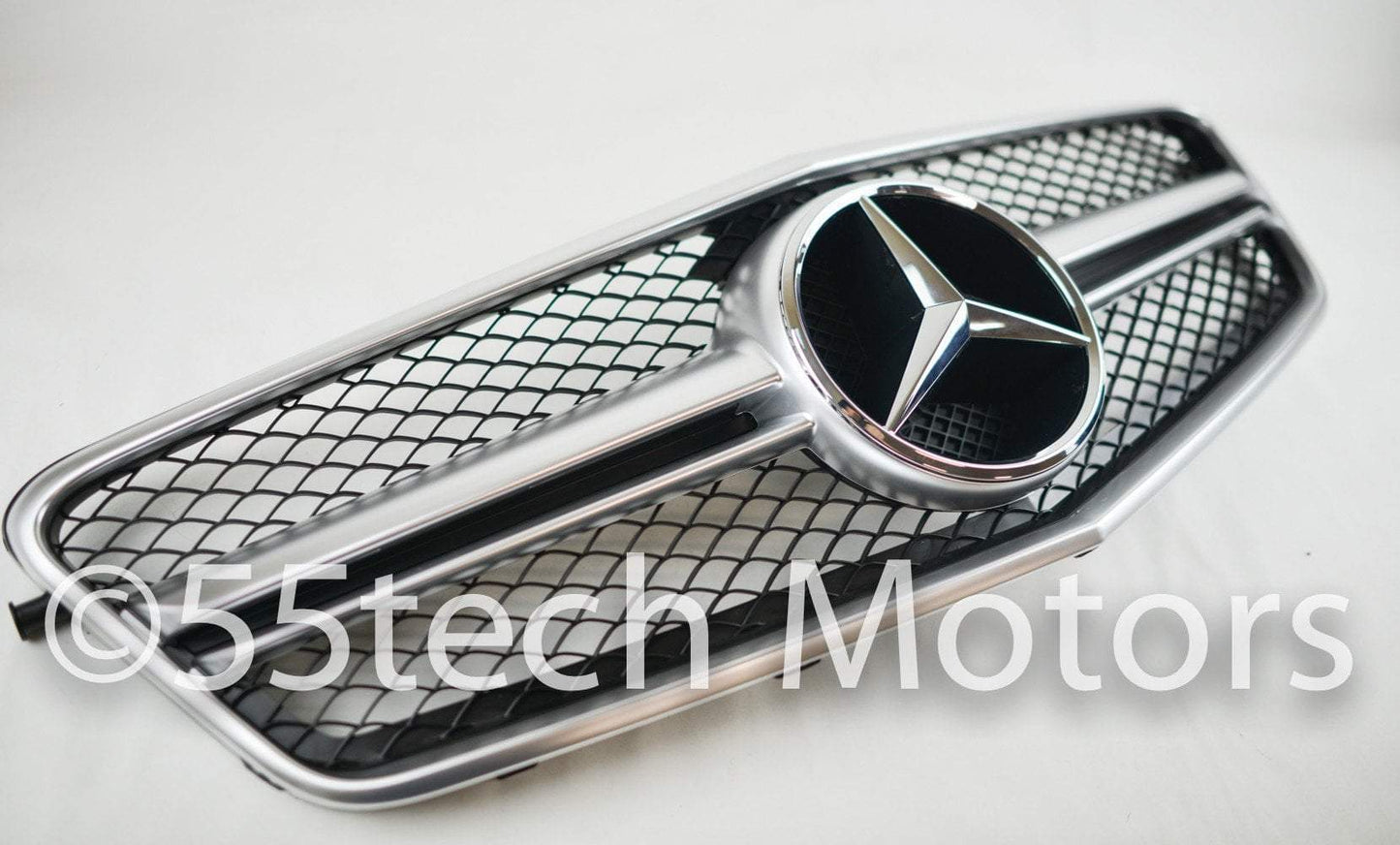 Mercedes Benz W212 E-Class 1 Fin Style Grille with Illuminated LED light Star - 55tech Motors