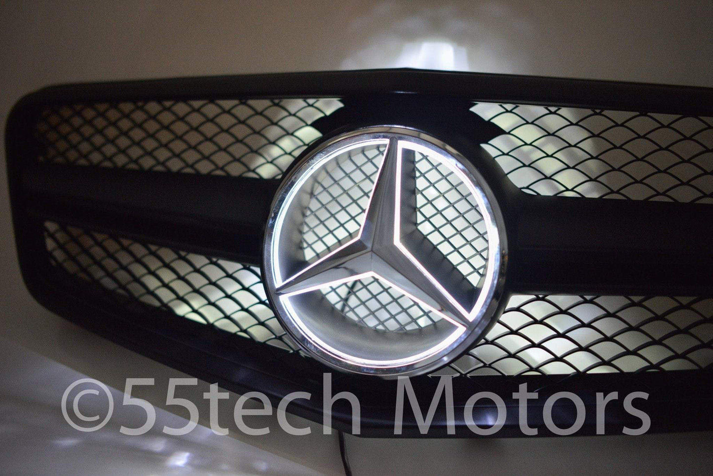 Mercedes Benz W212 E-Class 1 Fin Style Grille with Illuminated LED light Star - 55tech Motors