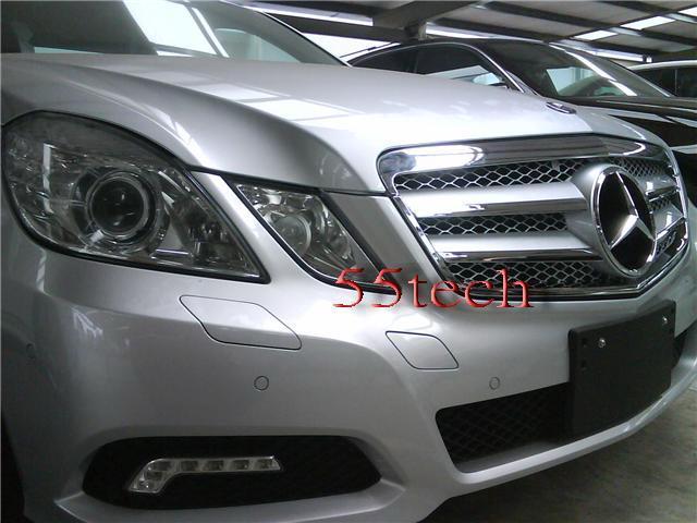 Mercedes Benz W212 E-Class Grille 2 Fin with LED Illuminated Star - 55tech Motors