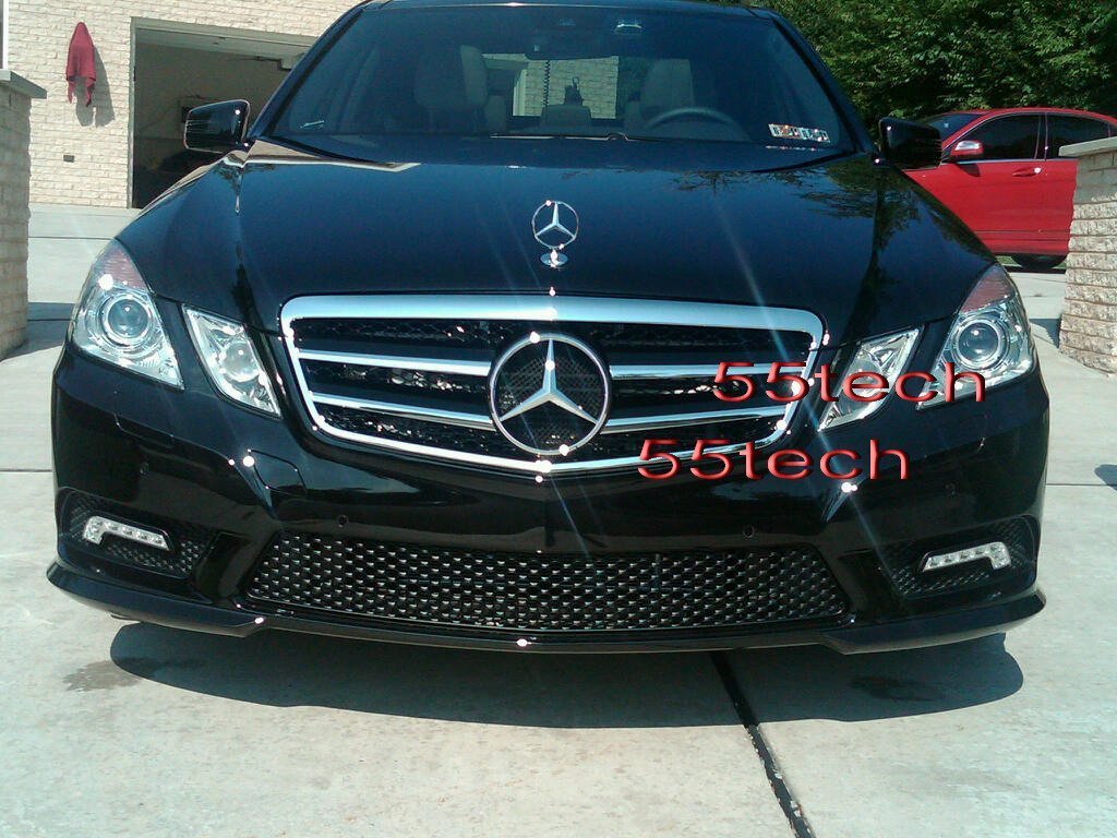 Mercedes Benz W212 E-Class Grille 2 Fin with LED Illuminated Star - 55tech Motors