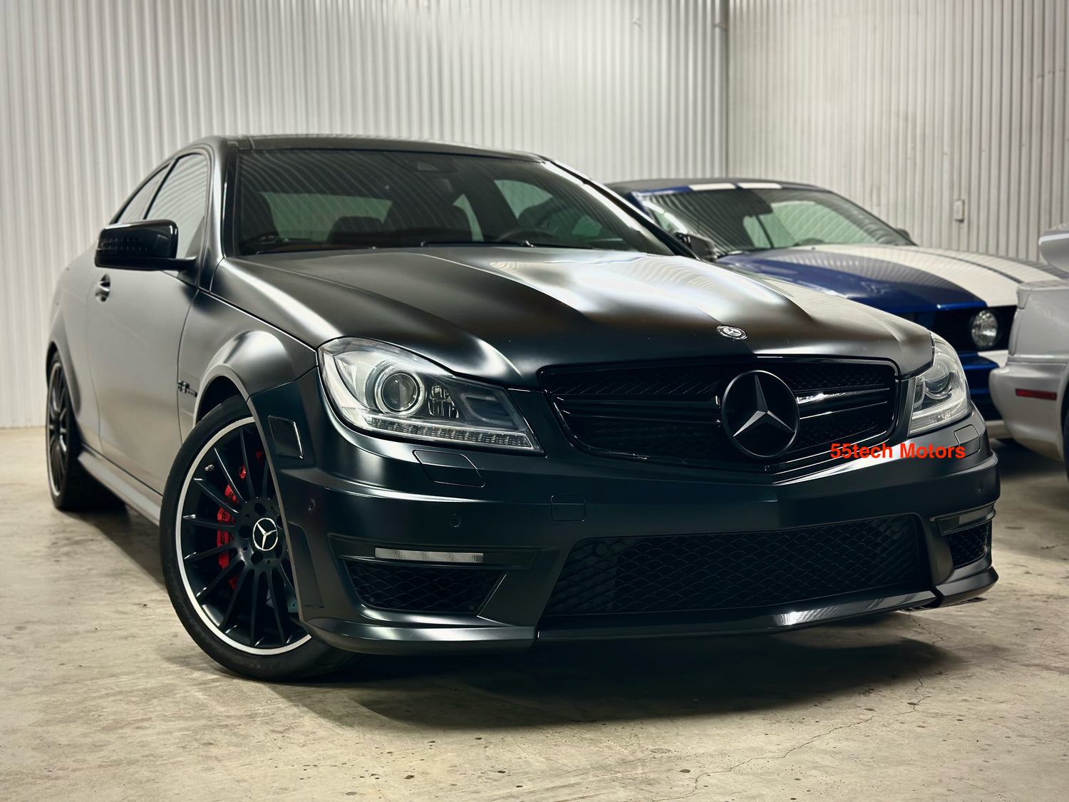 Mercedes C63 AMG 2013 2014 front grille black glossy