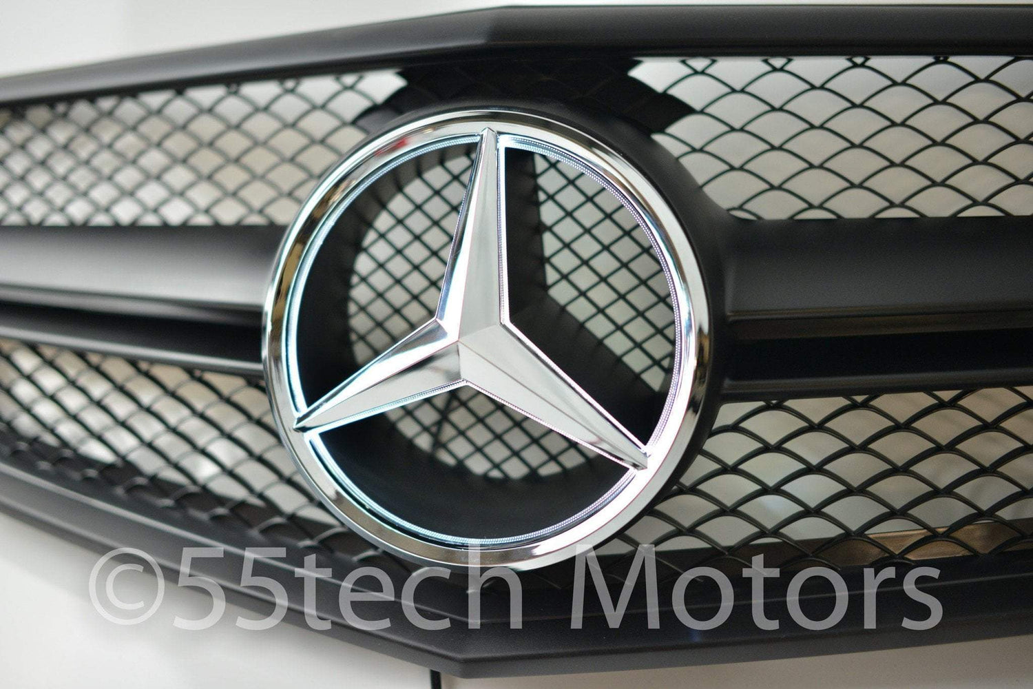 Mercedes Benz W212 E-Class 1 Fin Style Grille with Illuminated LED light Star - 55tech Motors