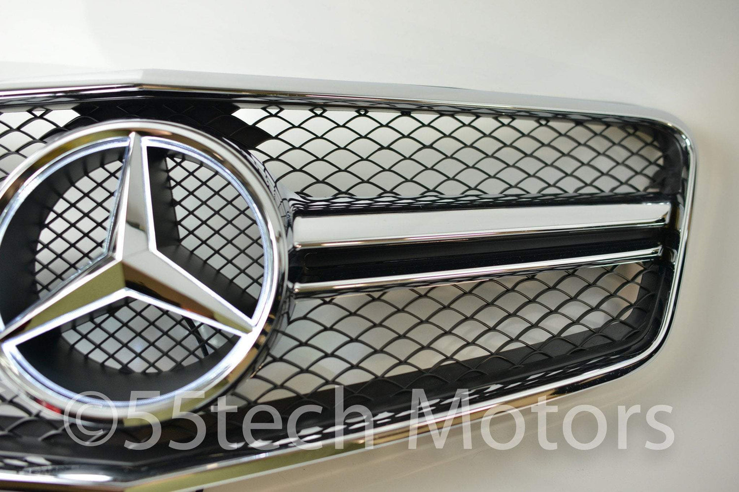 Mercedes Benz W212 E-Class 1 Fin Style Grille with Illuminated LED light Star - 55tech Motors